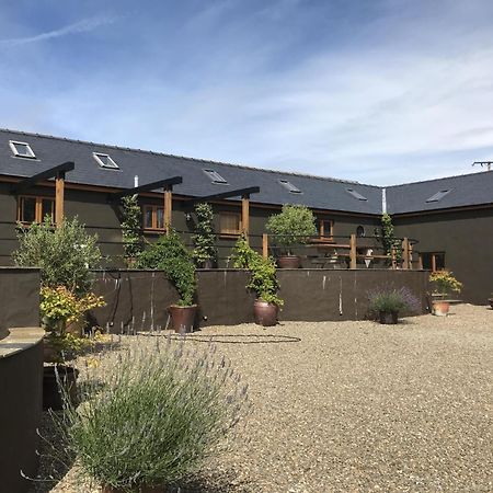 Lavender - Luxurious Barn Conversion - Blossom Farm Johnston Kültér fotó
